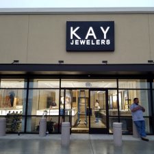 Kay Jeweler sign installation